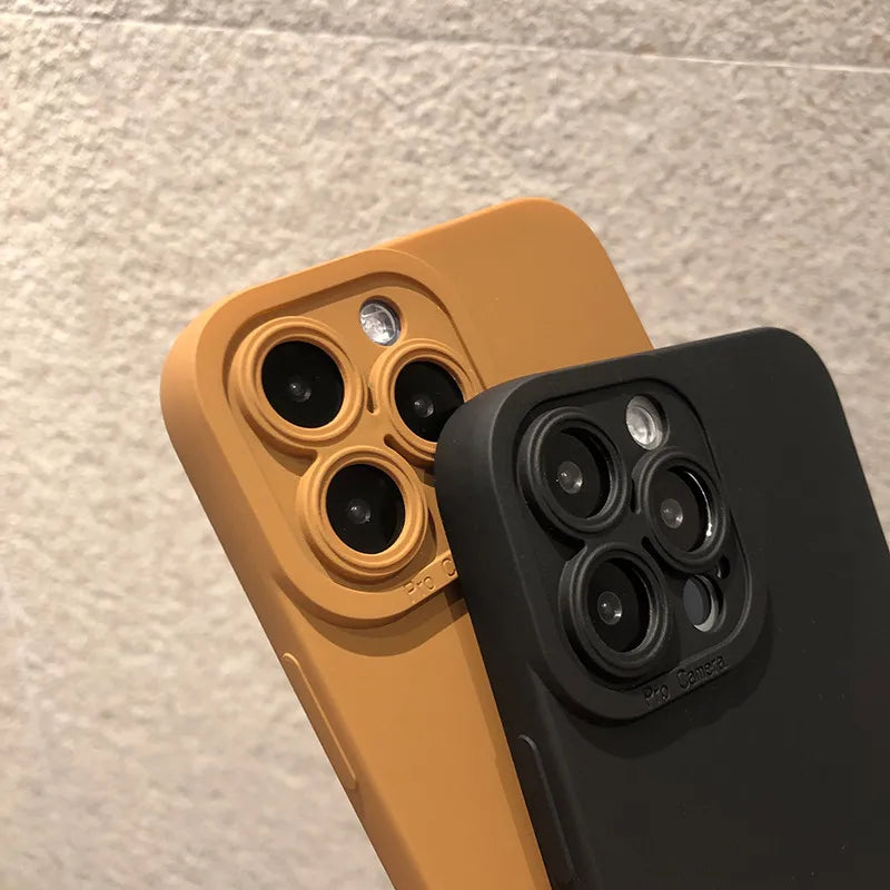 Soft Matte Silicone Phone Case – Lightweight & Protective Design